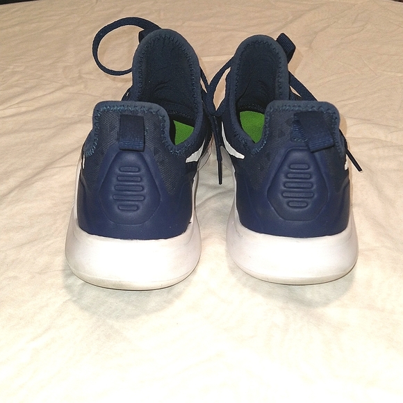 NIKE free Training shoes, size 7.5 - Picture 5 of 10